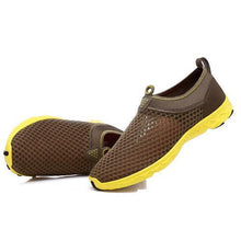 Big Size Color Blocking Mesh Breathable Soft Slip On Trainers